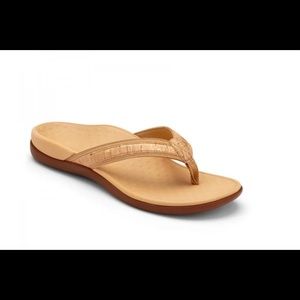 Vionic Tide II Toe Post Sandal size 7